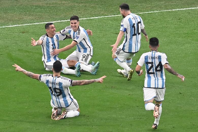 Messi y Argentina agrandan su leyenda