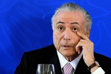 Brasil: Michel Temer estudia privatizar aeropuertos domésticos de Río y Sao Paulo
