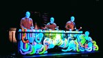 Entra en escena Blue Man Group