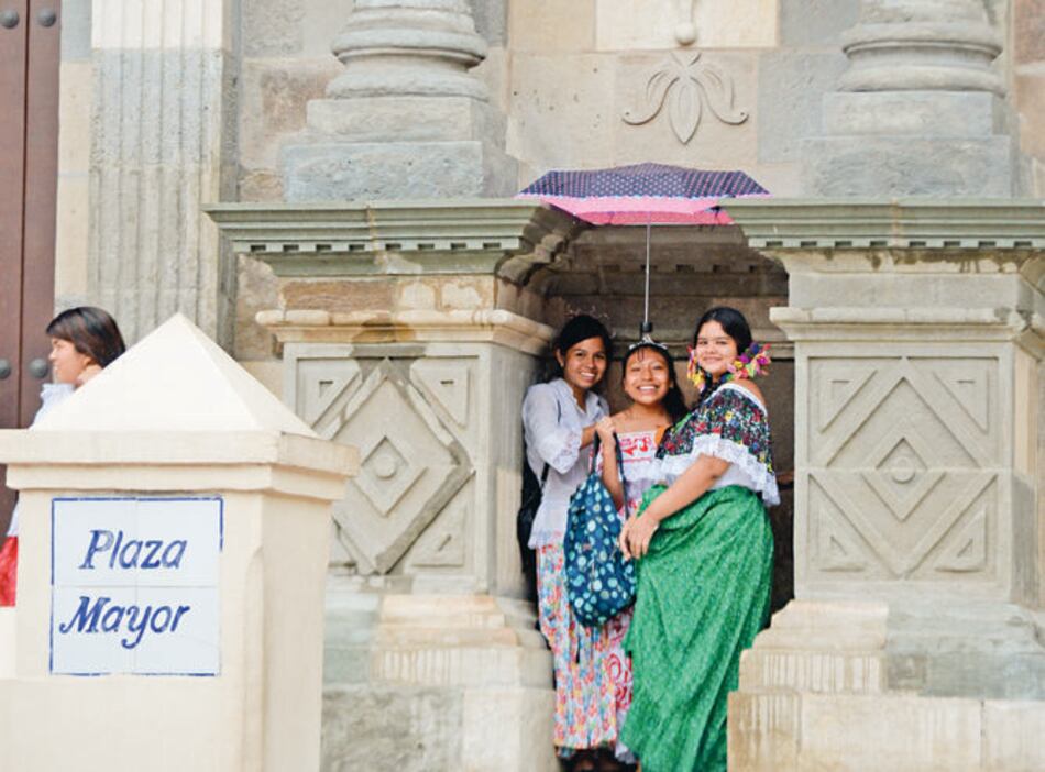 Improvisado refugio en la Catedral Metropolitana