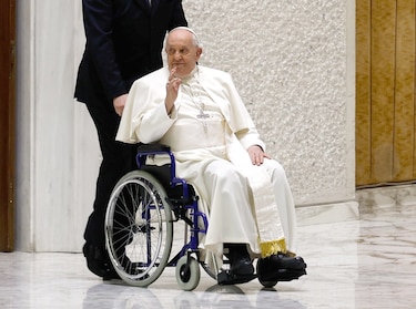 El papa sigue estable y continúa con el tratamiento y su actividad laboral en el hospital