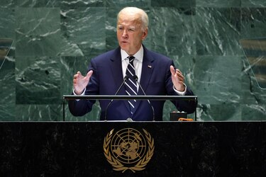 Biden urge al mundo a seguir apoyando a Ucrania hasta que logre una ‘paz justa y duradera’