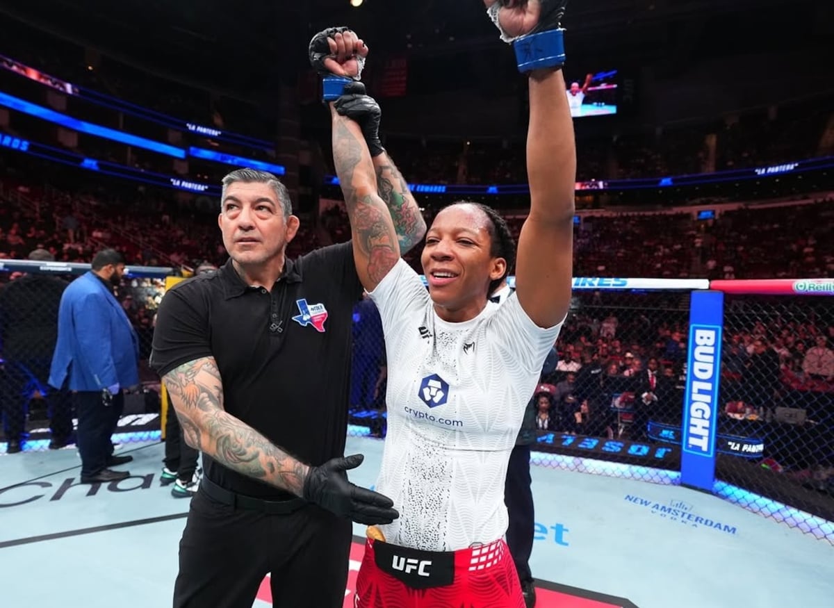 ‘La Pantera’ Edwards solo espera el campanazo para enfrentar a Norma Dumont