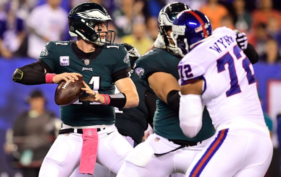 Wentz lanza para para tres anotaciones; Eagles retoman paso ganador