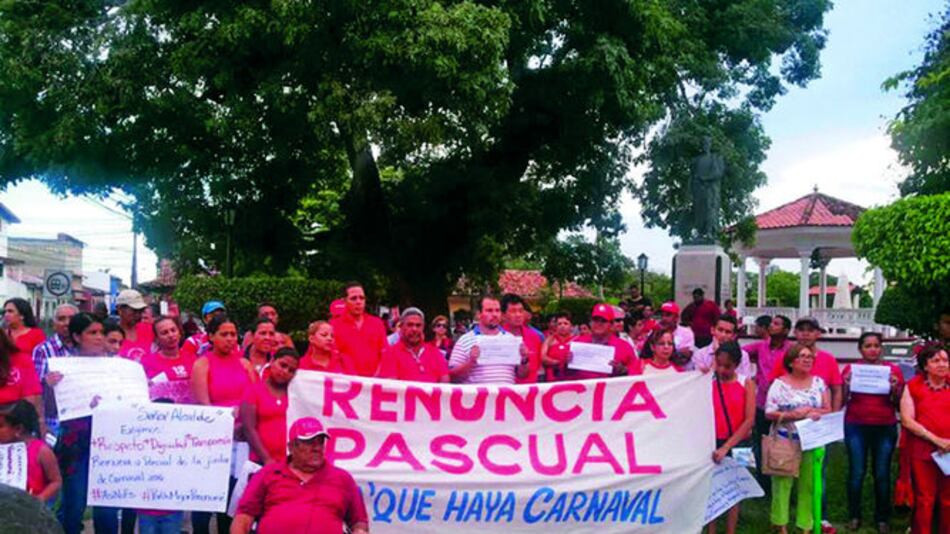 Piden renuncia del presidente del Carnaval penonomeño