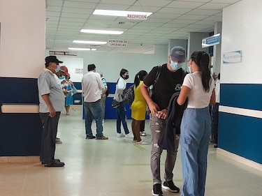 Drama y esperanza en el cuarto de urgencia del Elefante Blanco