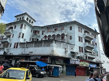 El alma y la nostalgia de los edificios de La Central