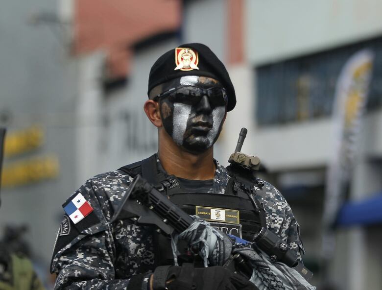 Colón se viste de gala para celebrar la consolidación de la Separación de Panamá de Colombia