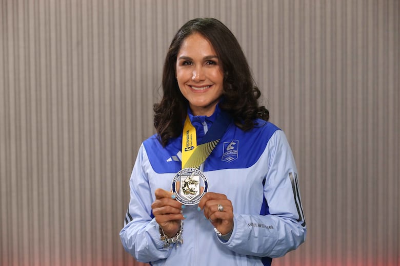 Diana Rodríguez y César Barrios viven la magia de la Maratón de Boston