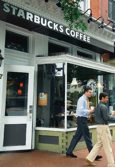  Starbucks ofrece nuevas alternativas  a la carne 