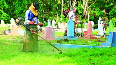 Suspenden cobro en cementerio de Corozal