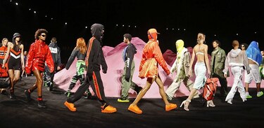 Rihanna, una estrella de rock en la Semana de la Moda de Nueva York