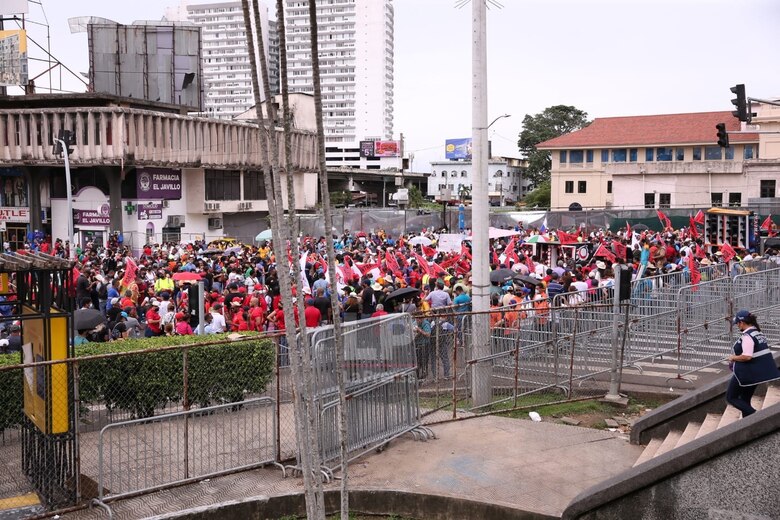 En Santiago manifestantes exigen respuestas a Cortizo; termina el diálogo sin un acuerdo