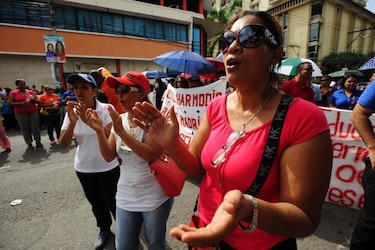 Docentes dicen que no dictarán clases el viernes; Meduca responde