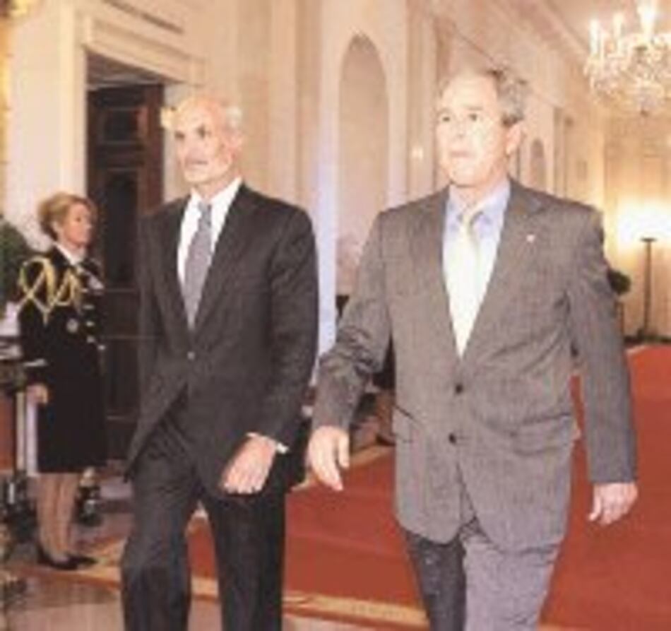 Gobierno de Bush insiste en hacer una reforma migratoria