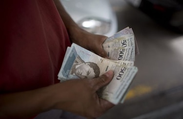 Venezuela: oposición llama a paro nacional tras medidas económicas del presidente Maduro
