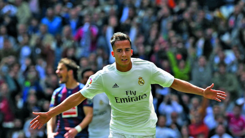 Vázquez sustituirá al lesionado Vitolo