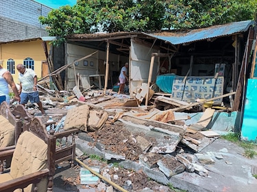 Un sismo de magnitud 6.1 en Ecuador deja al menos 22 heridos y daños en casas y refinería