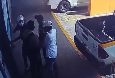 Aprehenden a tres personas presuntamente vinculadas al robo en la agencia del Idaan en San Miguelito