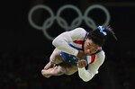 Simone Biles domina curso completo en la gimnasia
