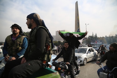 La caída de la dinastía Al Assad abre una realidad fragmentada en Siria tras medio siglo de autocracia y guerra