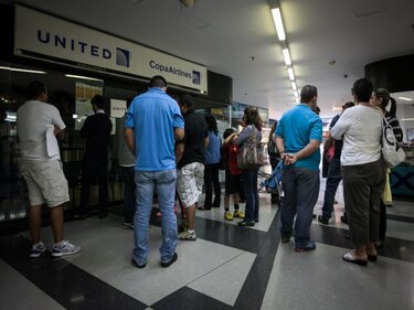 Aerolínea ecuatoriana reanuda vuelos hacia