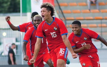 José Bernal, uno de los legionarios de Thomas Christiansen para la gira de México