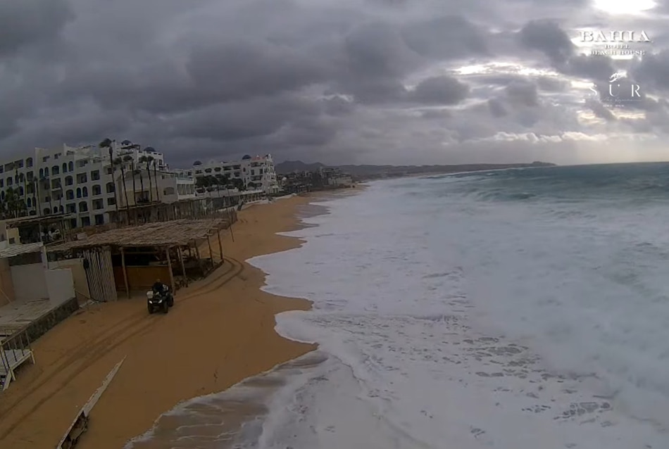 El huracán Hillary se debilita a categoría 3 y mantiene en alerta a Pacífico mexicano