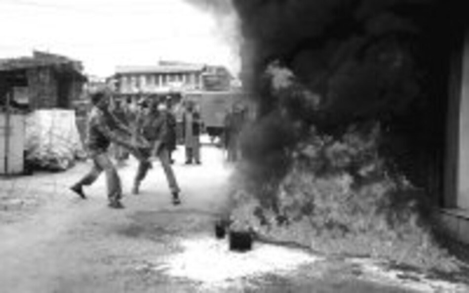 Ataques dejan cinco muertos en Srinagar