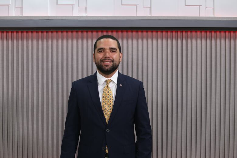 Diputado Zúñiga: ‘La Asamblea puede funcionar con menos de $30 millones’