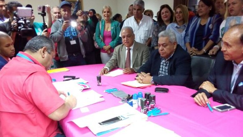 Martinelli se postula como precandidato a diputado por el circuito 8-8