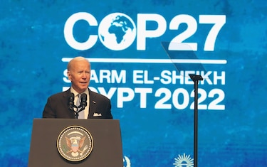 Biden hace un fogoso llamado a actuar en favor del clima