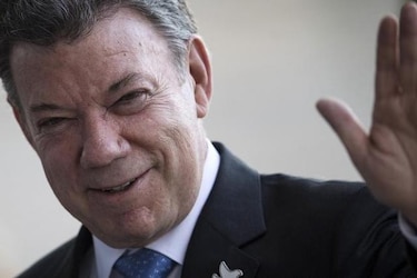 Santos anuncia que la Unasur apoya a Samper para la Secretaría General
