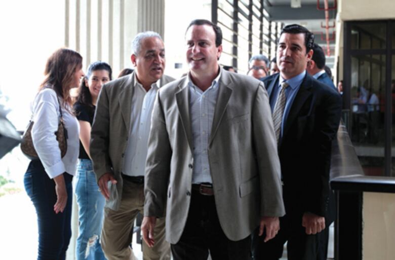 Ciudad Hospitalaria, adjudicada con  9% de su costo en coimas