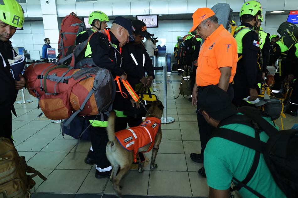 Panamá envía un equipo de búsqueda y rescate a Turquía
