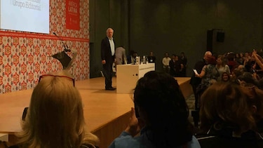 Mario Vargas Llosa estudia el Perú de Alberto Fujimori