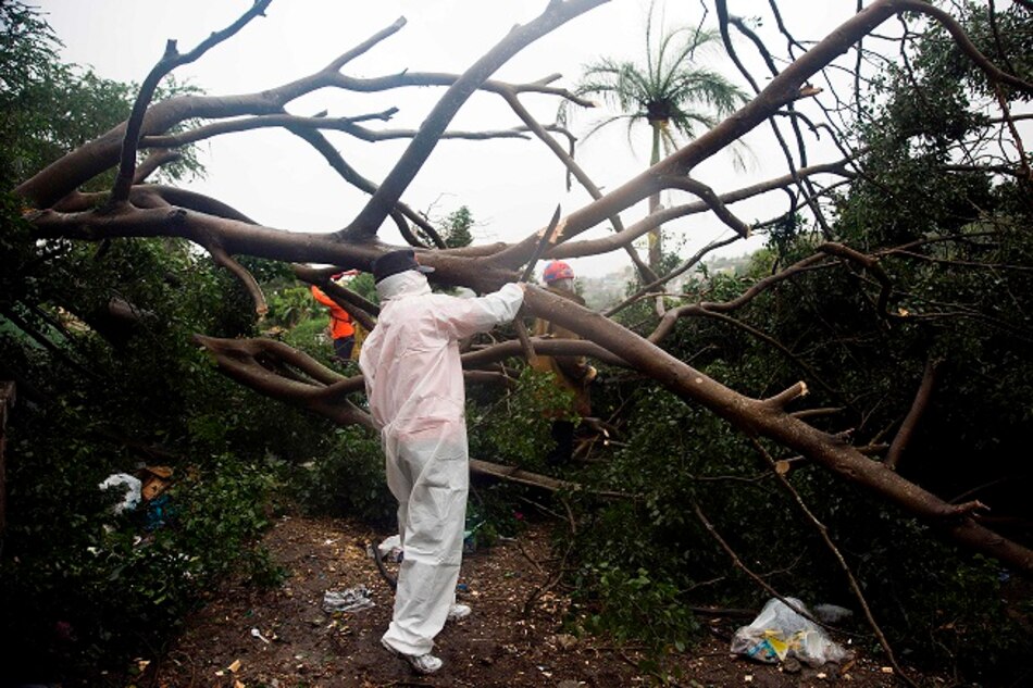Al menos un muerto y ríos desbordados deja paso de tormenta Isaías por República Dominicana