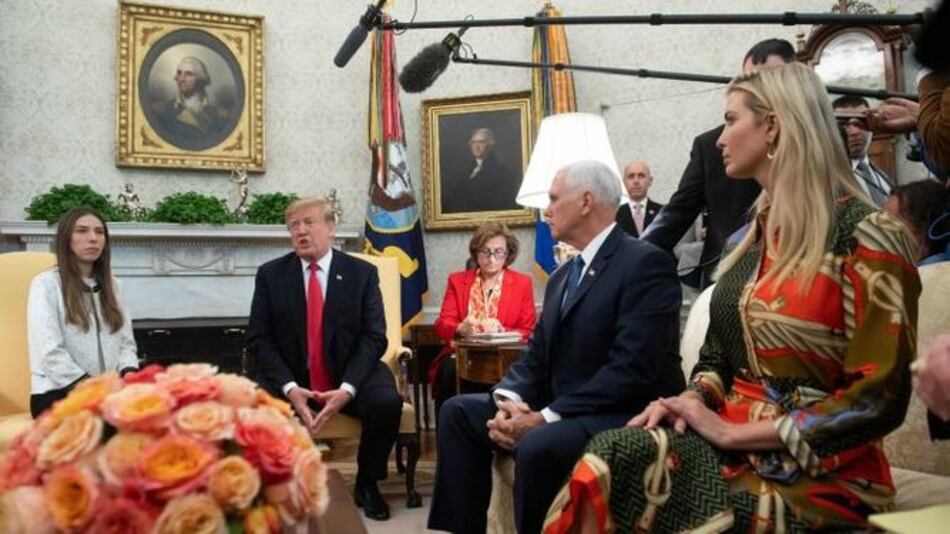 Trump recibe a esposa del líder opositor venezolano Juan Guaidó