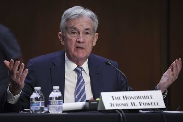 Inflación en Estados Unidos ‘sorprendió’, afirma Powell