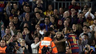 Barça recurrirá nueva sanción de la UEFA por banderas independentistas