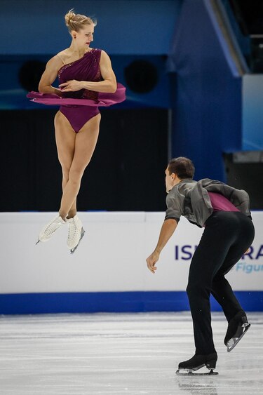 Impecable presentación en la final del Gran Premio de Patinaje Artístico