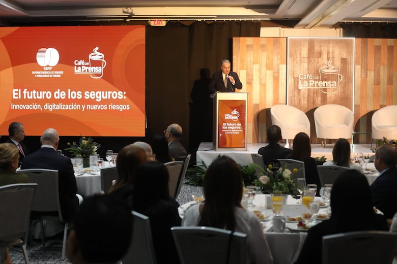 Industria aseguradora ante el reto de innovar con nuevas tecnologías para generar crecimiento