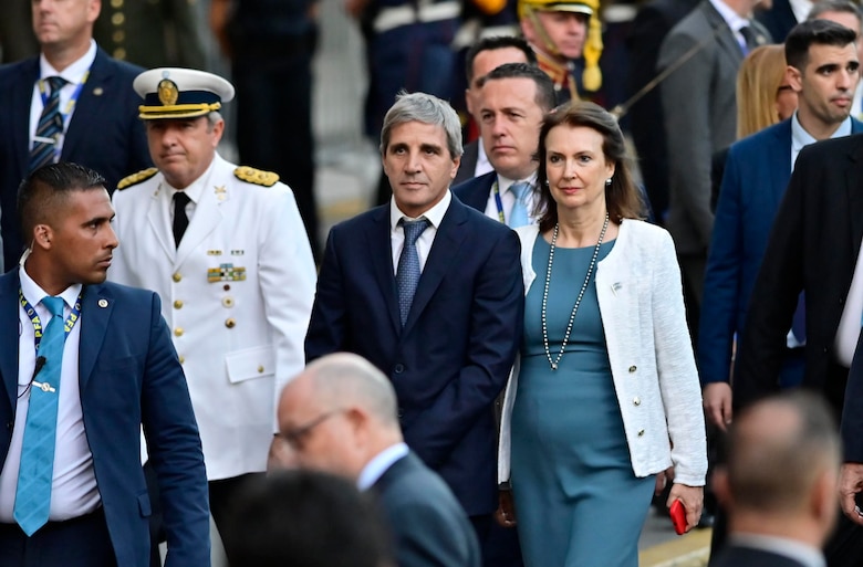 Argentina reducirá los subsidios a la energía y el transporte