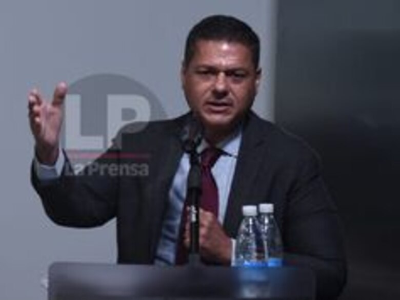 Concluye proceso de entrevistas a los aspirantes a la Defensoría del Pueblo