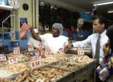 ‘Déme un kilo de jarrete y medio metro de manta sucia’