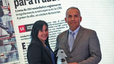 Global Bank entrega reconocimientos en los Premios Nacionales de Periodismo