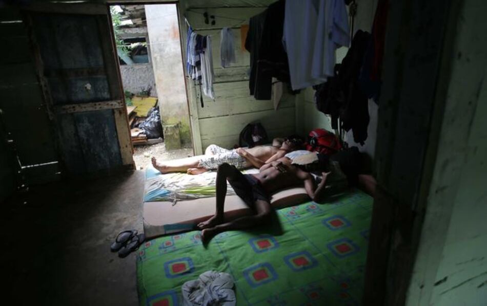 Belice rechaza propuesta de Costa Rica sobre cubanos