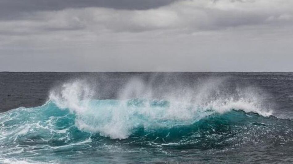 Está vigente un aviso de prevención por condiciones marítimas adversas