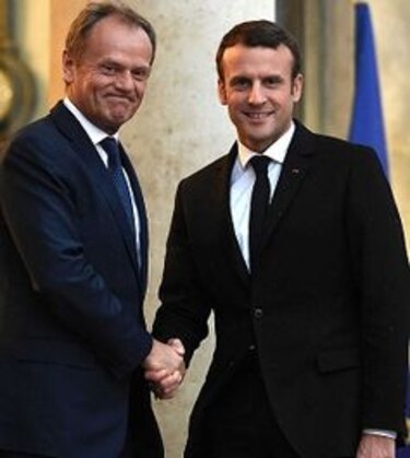 Macron anuncia gobierno compuesto por políticos veteranos y nuevos rostros