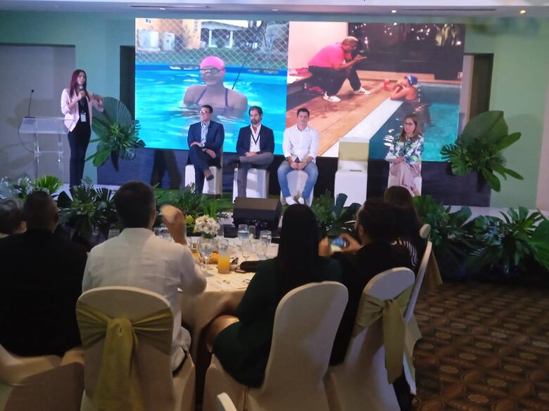 CADE Colón: cinco candidatos a vicepresidente firman compromisos para el desarrollo de la provincia